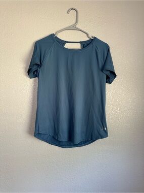 Under Armour Open Back Blue Athletic Workout T-Shirt Top